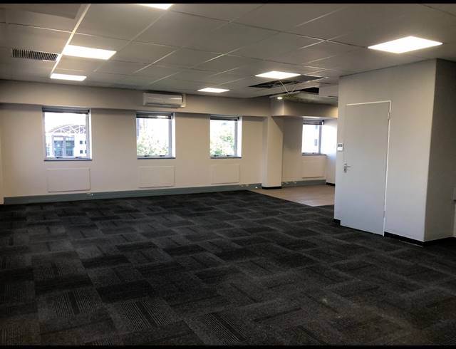 223M² OFFICE TO LET IN ROSEBANK